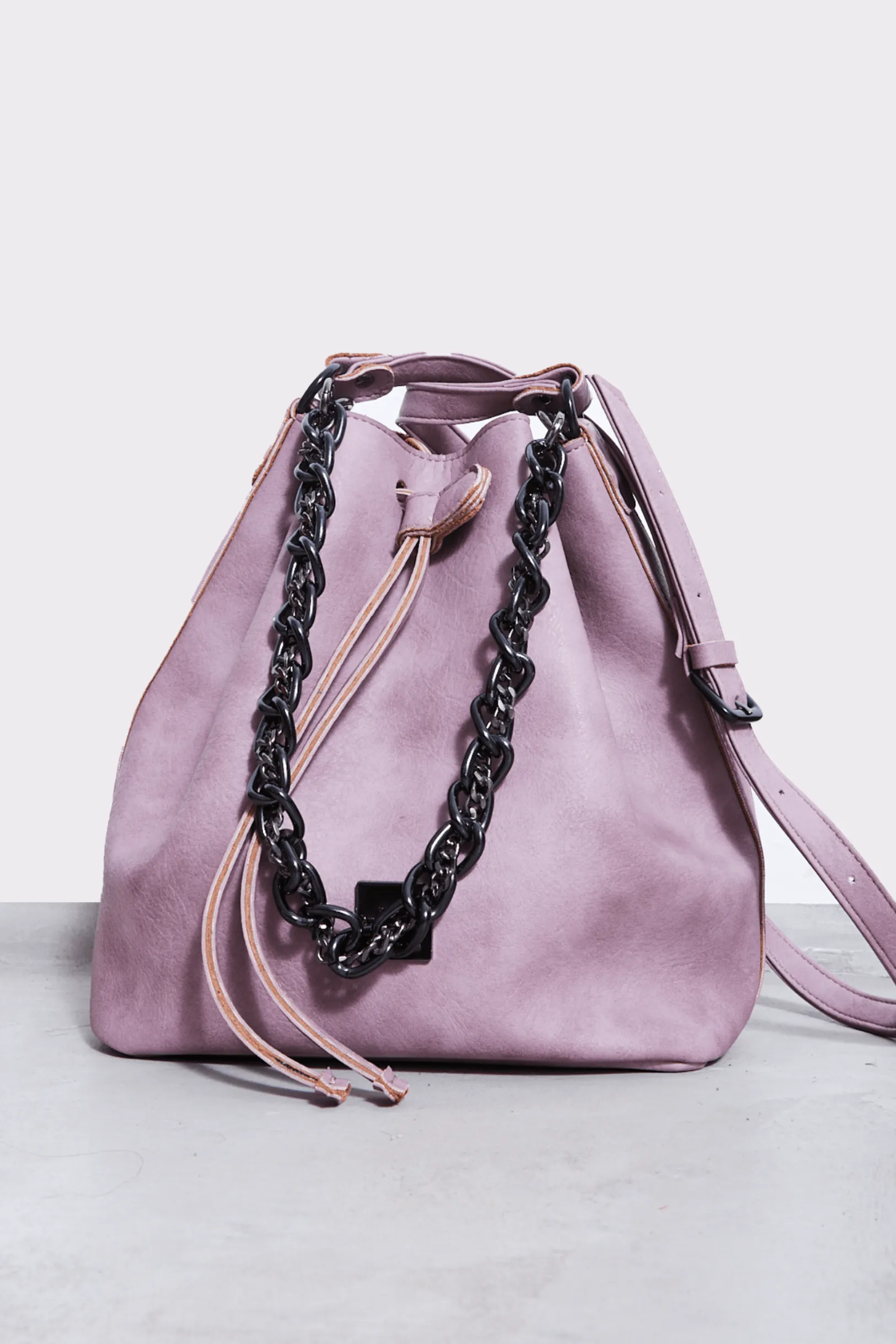 2-min-2_result-1.webp Retro Chain Pouch Bag Ροζ - Image 1