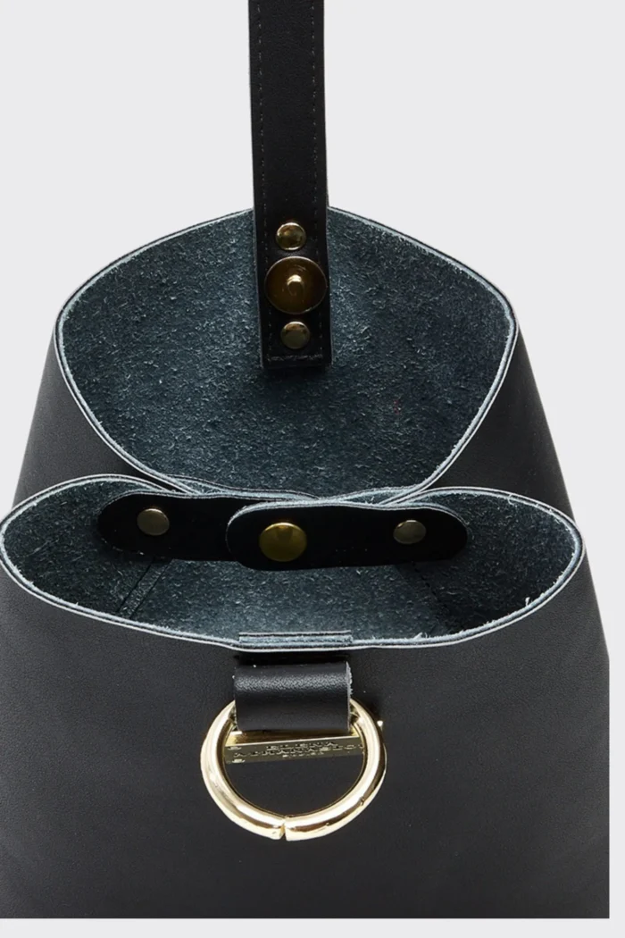 Tiny Black - Image 3