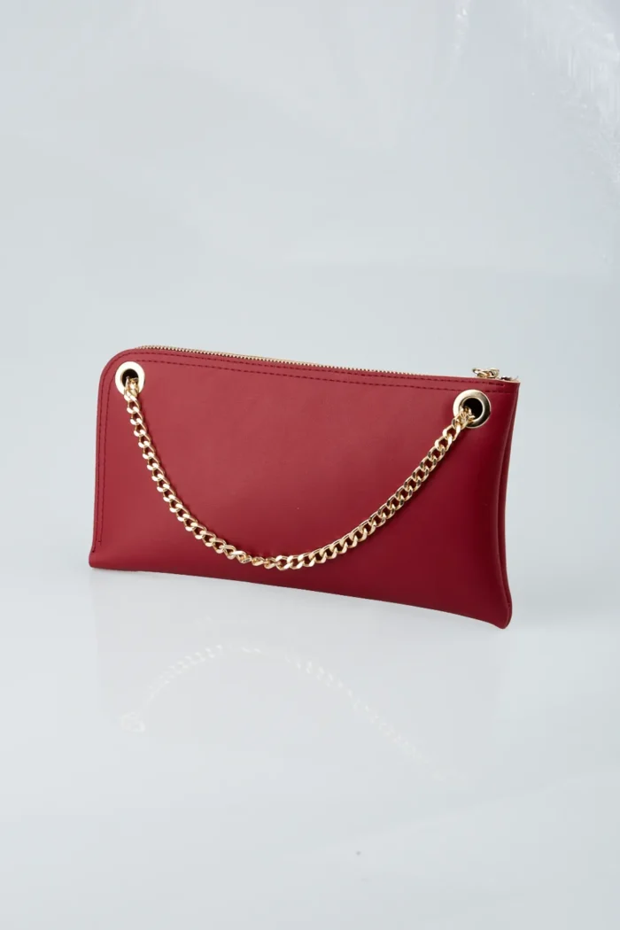Chain Clutch Burgundy - Image 3