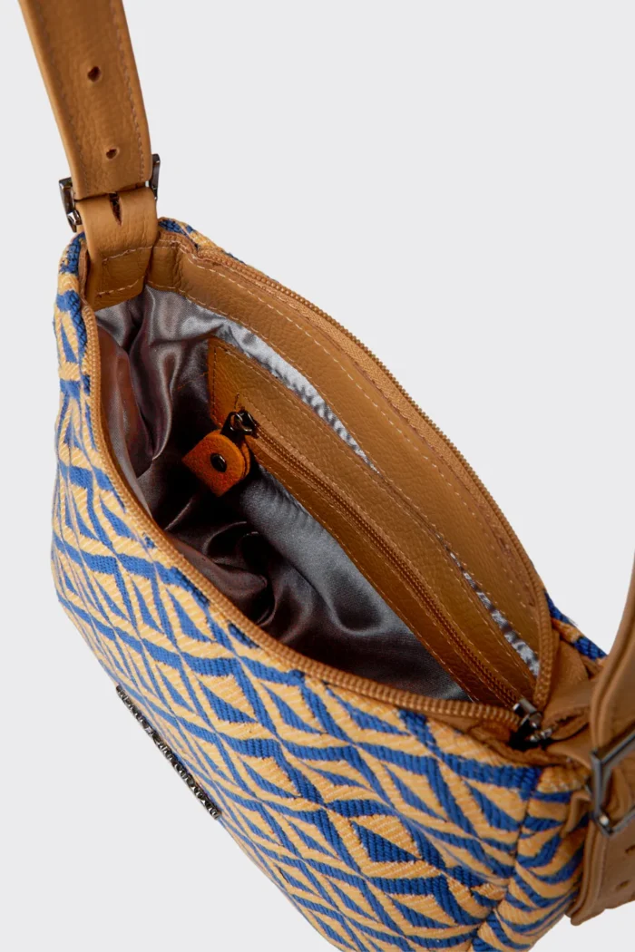 Reggae Baguette Bag Caramela - Image 6