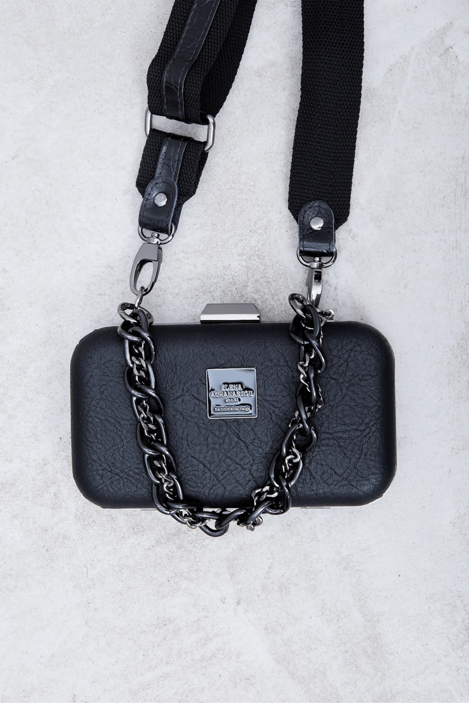 3-min-1_result-3.webp Box Chain Τσάντα Εξοδου Μαυρη - Image 1