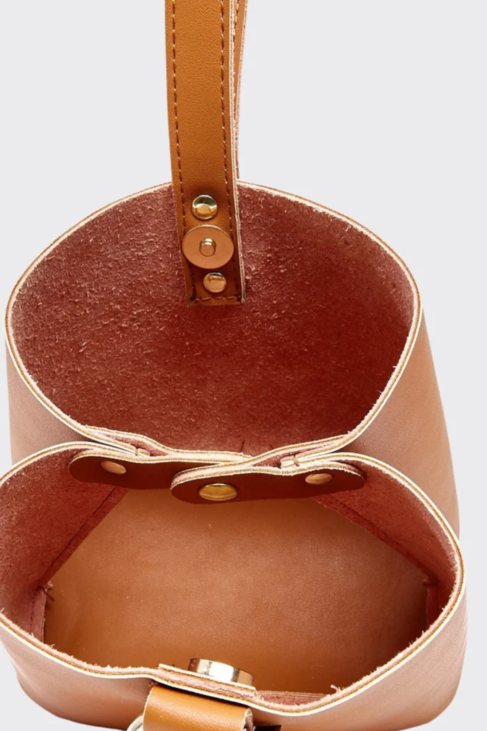 Tiny Cognac - Image 3