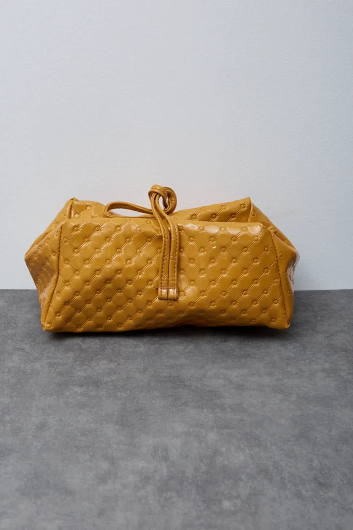 Retro Lunchbag Vinyl Yellow - Image 2