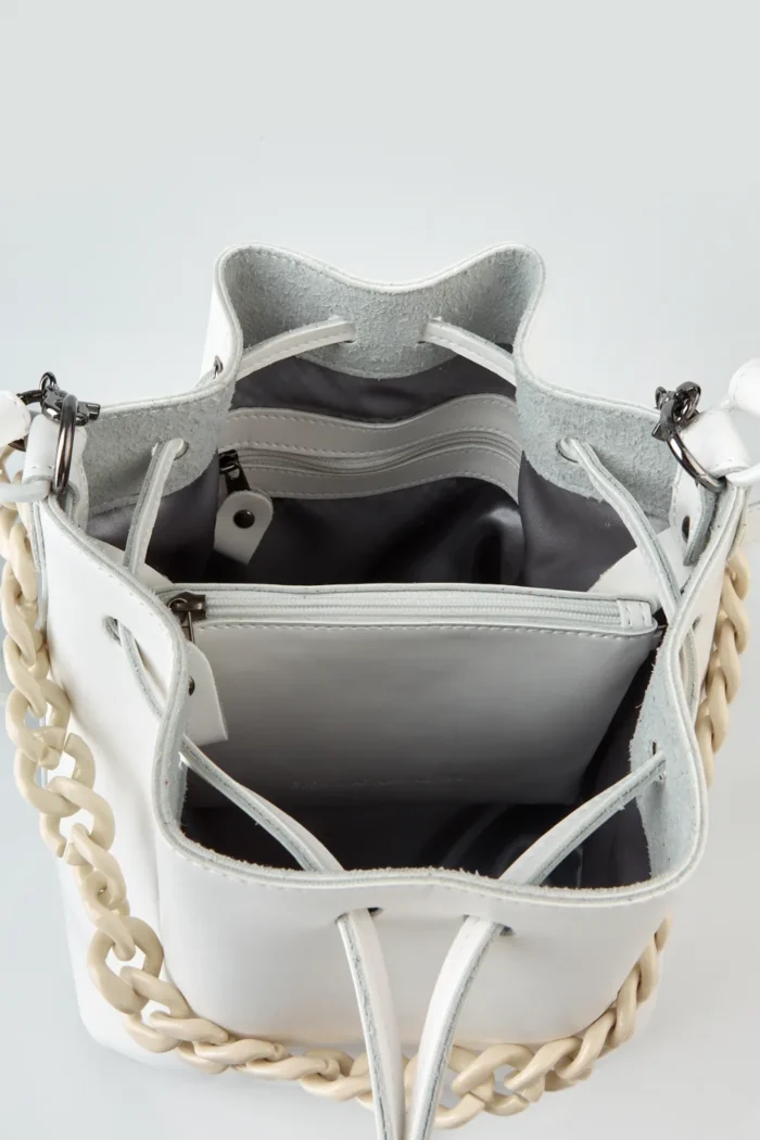 Chain Pouch Bag White - Image 5