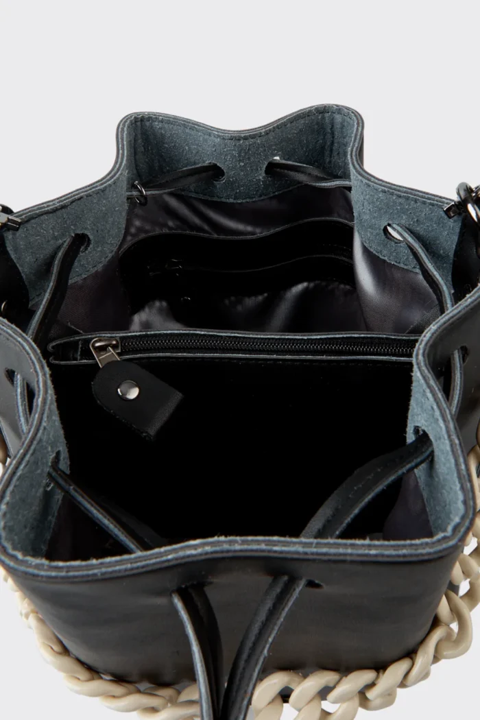 Chain Pouch Bag Black - Image 7