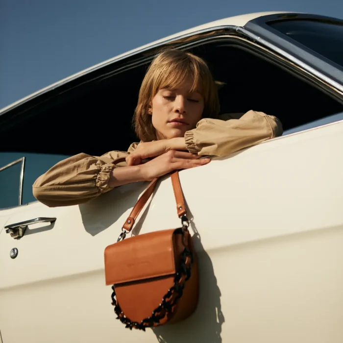 Moon Handbag Cognac - Image 3