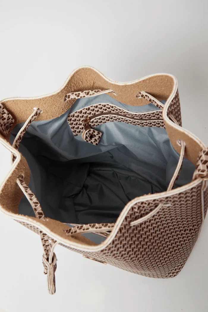 Cube Pouch Bag Καφέ - Image 5