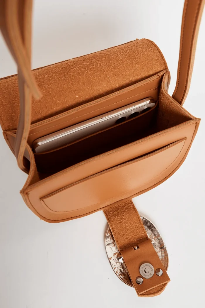 In The Island Crossbody Cognac - Image 5