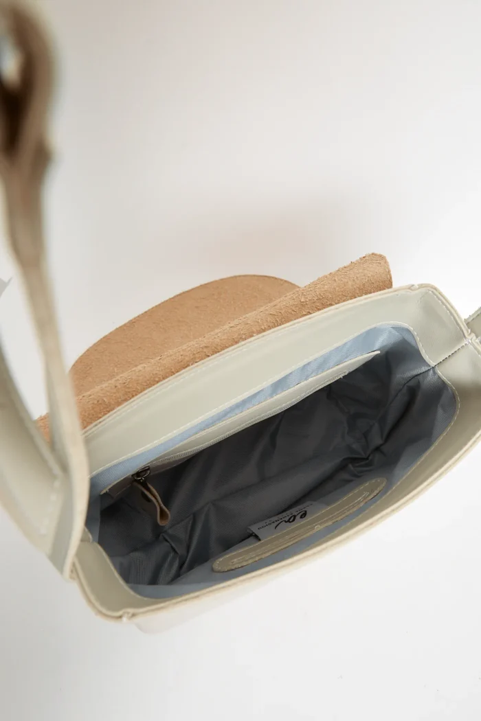 In The Island Crossbody XL gray - Image 5