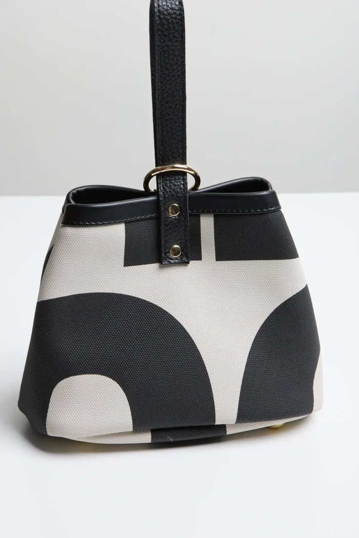 In The Name Tiny EA Logo - Image 4