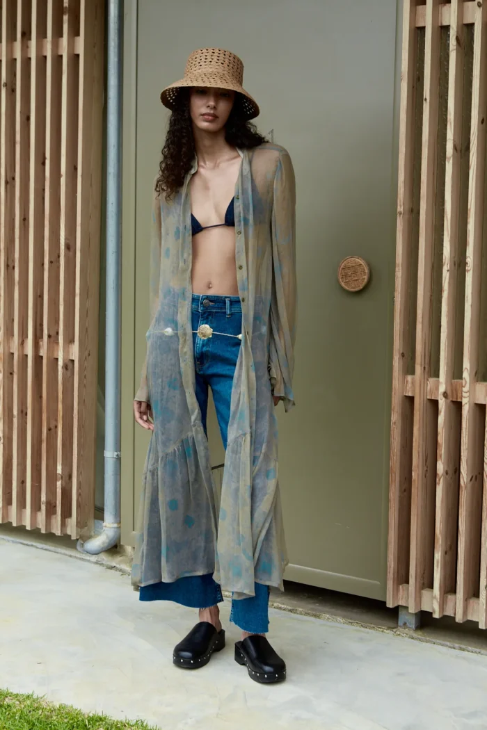 breeze-campaing-tunic-69_result-1.webp Elodie Silk Silver - Image 1