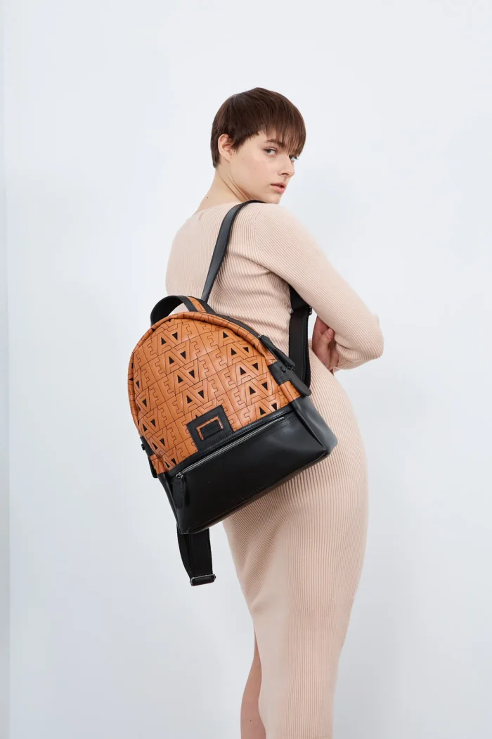 EA Backpack Large Cognac - Image 5