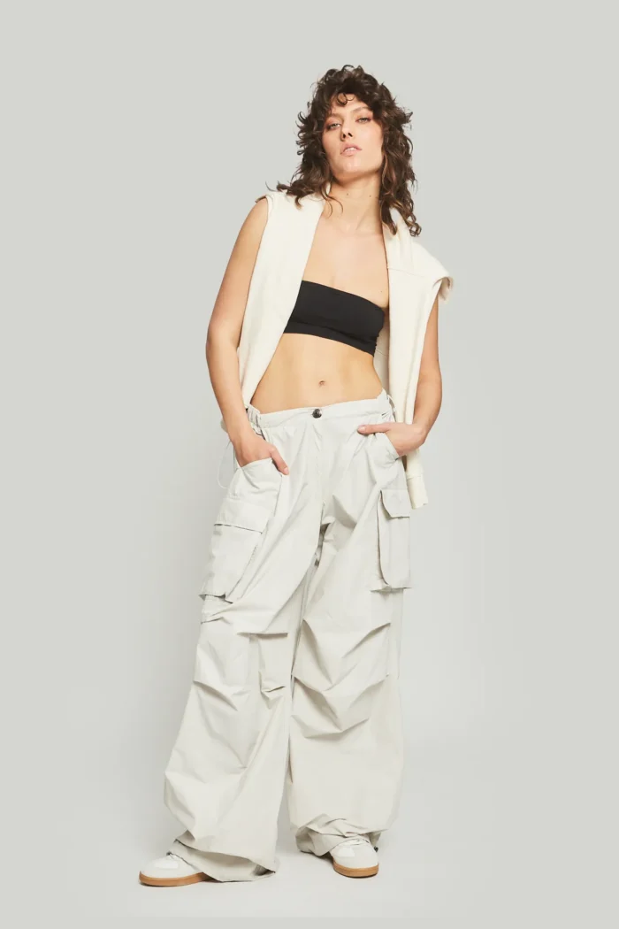 studio-day-210.pngll__result.webp Karlie Oversized Cargo Offwhite - Image 1