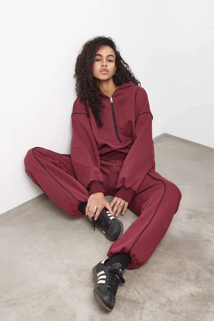 Essential Hoodie Apparel Μπορντω - Image 4