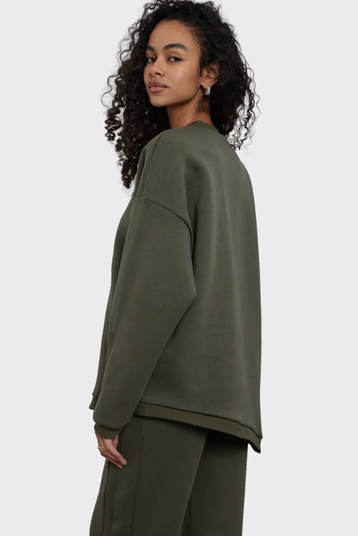 Essential Sweatshirt Apparel Χακι - Image 6